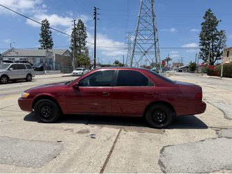 1999 Toyota Camry