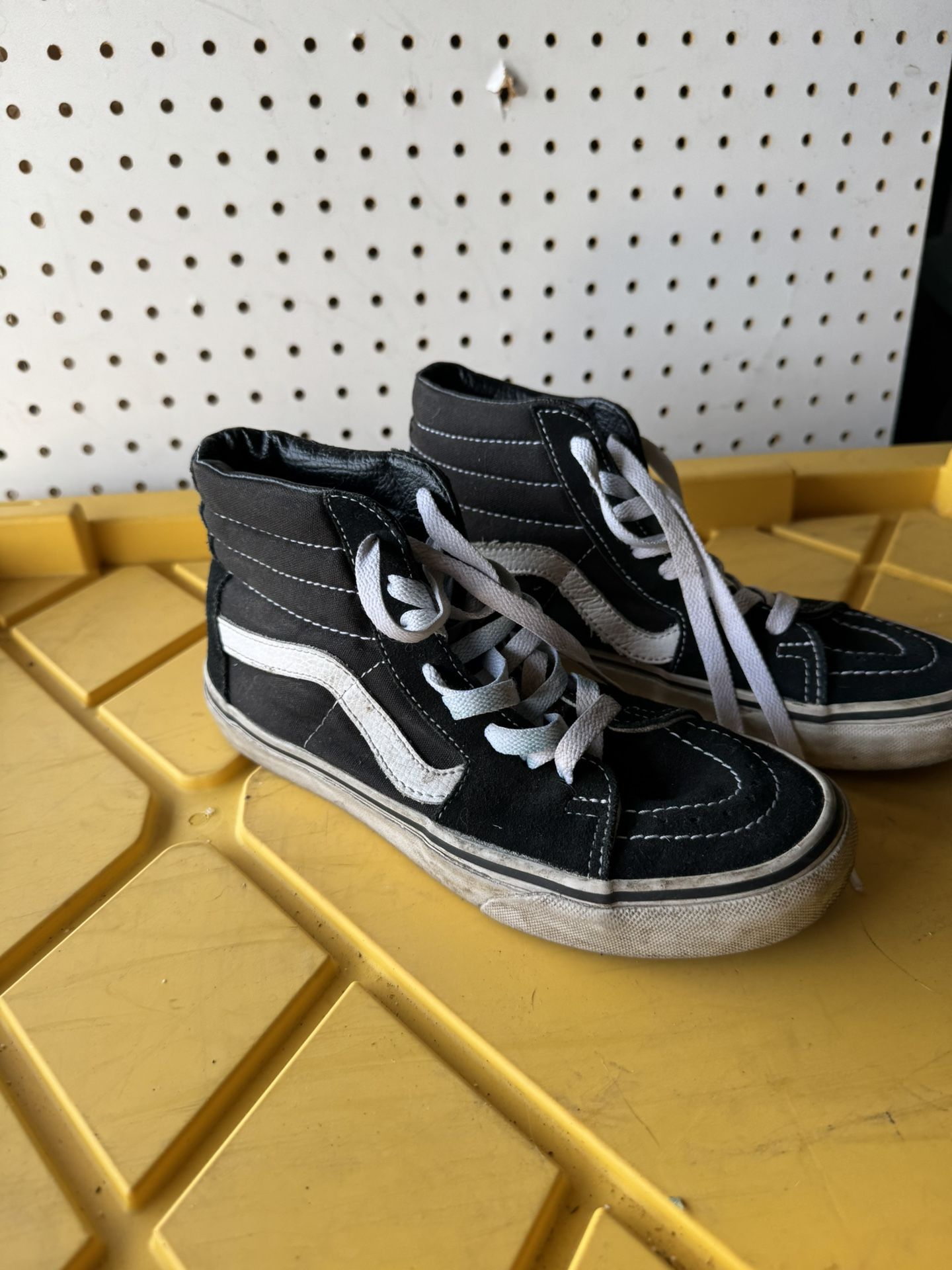 Vans Size 4