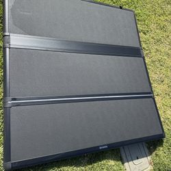 NEW OEM Toyota Tundra Tonneau Cover (2014–2021) — Never Installed