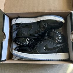 Size 6y - AIR JORDAN 1 MID SE 
