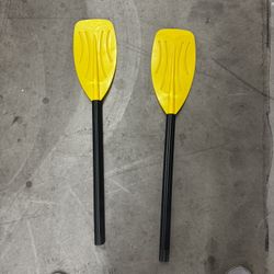 2 Plastic Oars