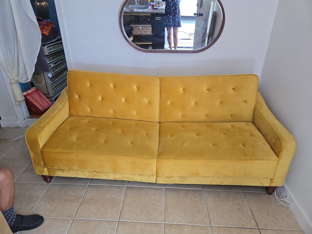 Couch 