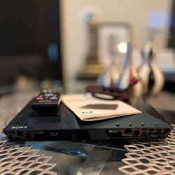 Sony BDP-3100 Blue-ray Disc Player, WiFi enabled with remote and HDMI Cable