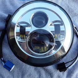 7 in Harley-Davidson headlight for 2004-2008 Street Glide