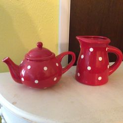 Glass Tea Kettle And Beverage Pitcher