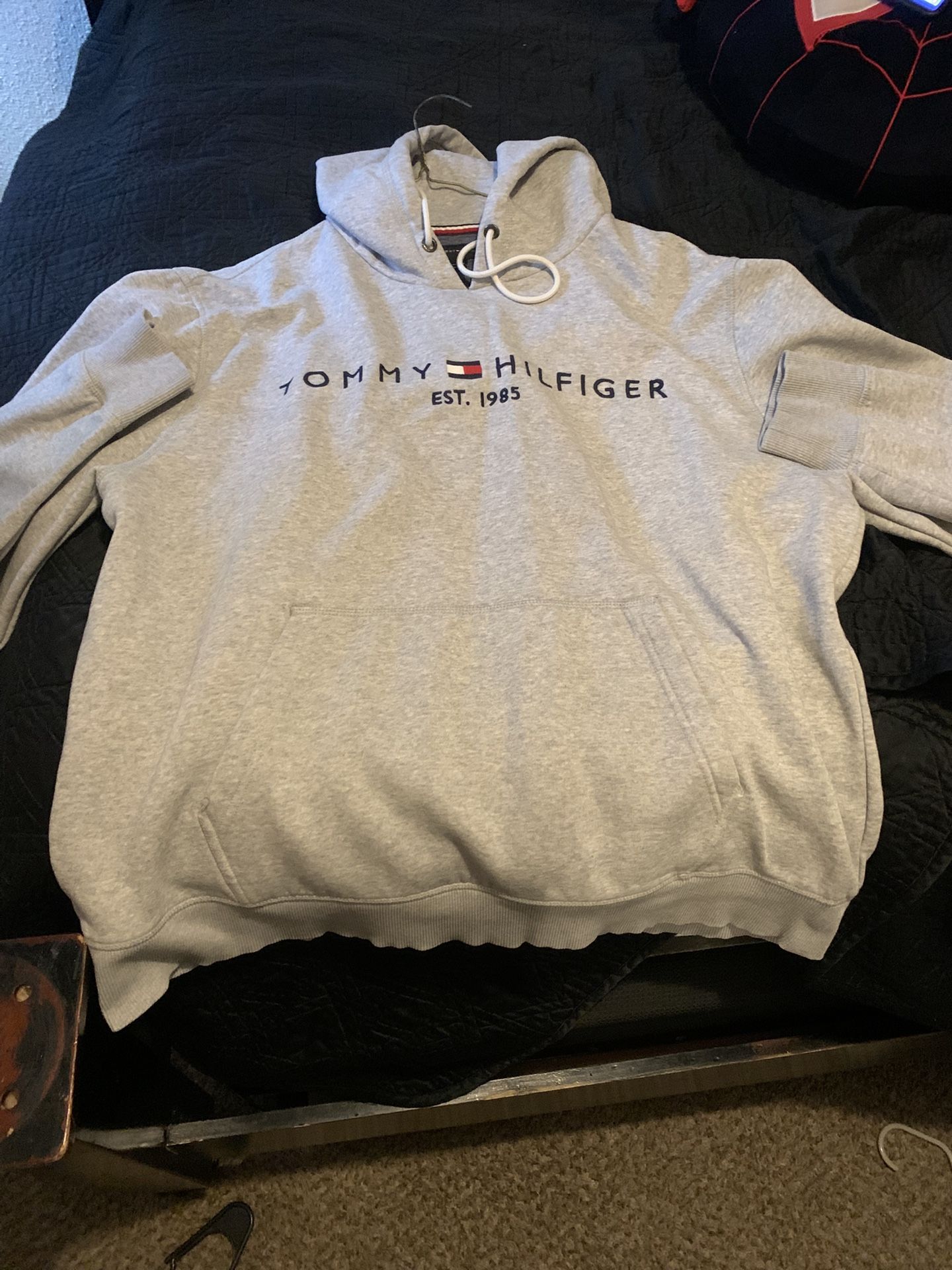grey tommy hilfiger
