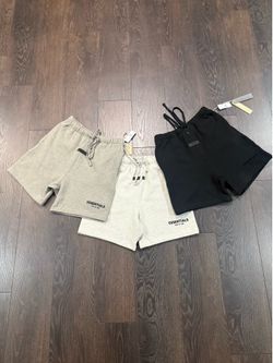 Fear of God Essentials Shorts