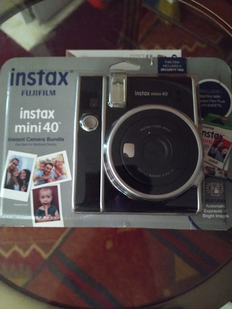 New instax Mini 40