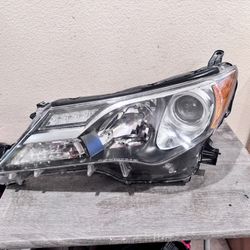2013 To 2015 TOYOTA RAV4 HEADLIGHT LH