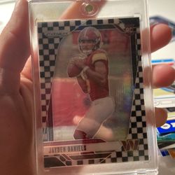 B U Y I N G Sports Cards!
