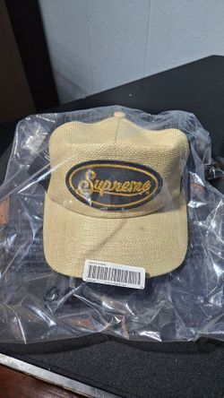Supreme Hat 🧢