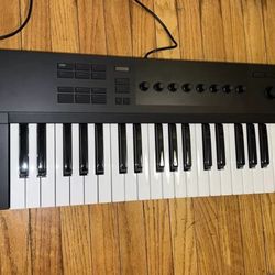 Komplete Kontrol A49