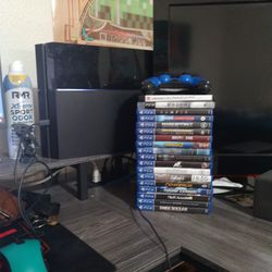Playstation 4, Plus HDMI And Controller And Games.