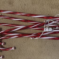 LIGHTED OUTDOOR CANDY CANES