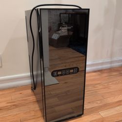 12 Bottle, Dual Zone Wine Fridge