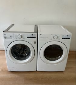 (DELIVERY INCLUDED 🚚) LG Washer & GAS Dryer