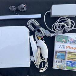 Nintendo Wii GameCube Compatible —Read Description— 