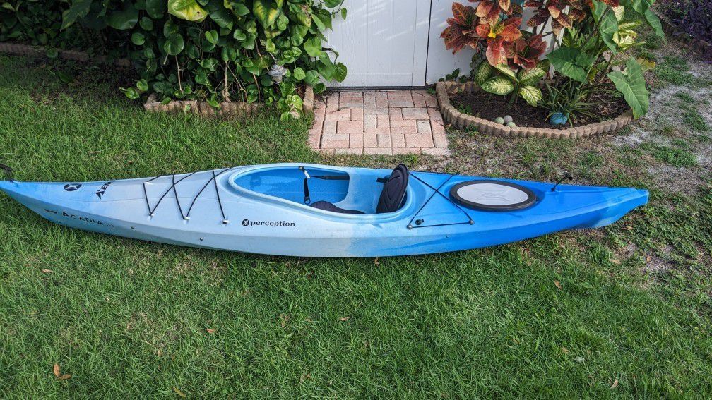 Perception Acadia Sit-in Kayak 11.5