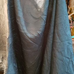 Pretty Green 70 Inch Round Tablecloth