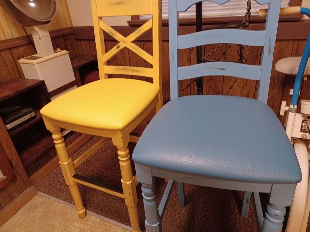 Bar Stools - Wooden 