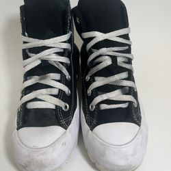 Converse Shoes Size 7