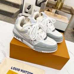 Special sports shoes