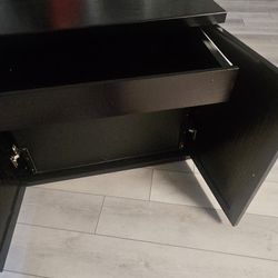 Hidden Cat Litter Cabinet 