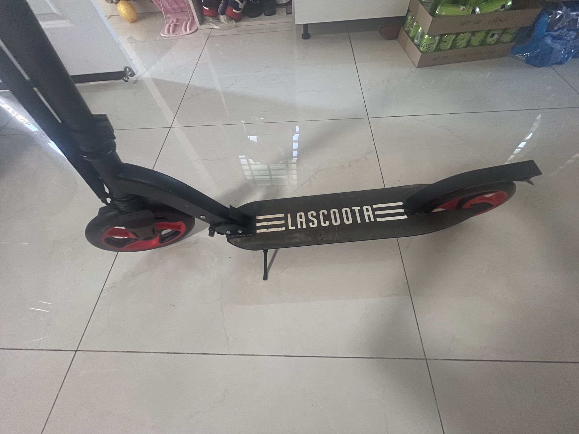 Madd Gear Kruzer Folding Height Adjustable Commuter Scooter