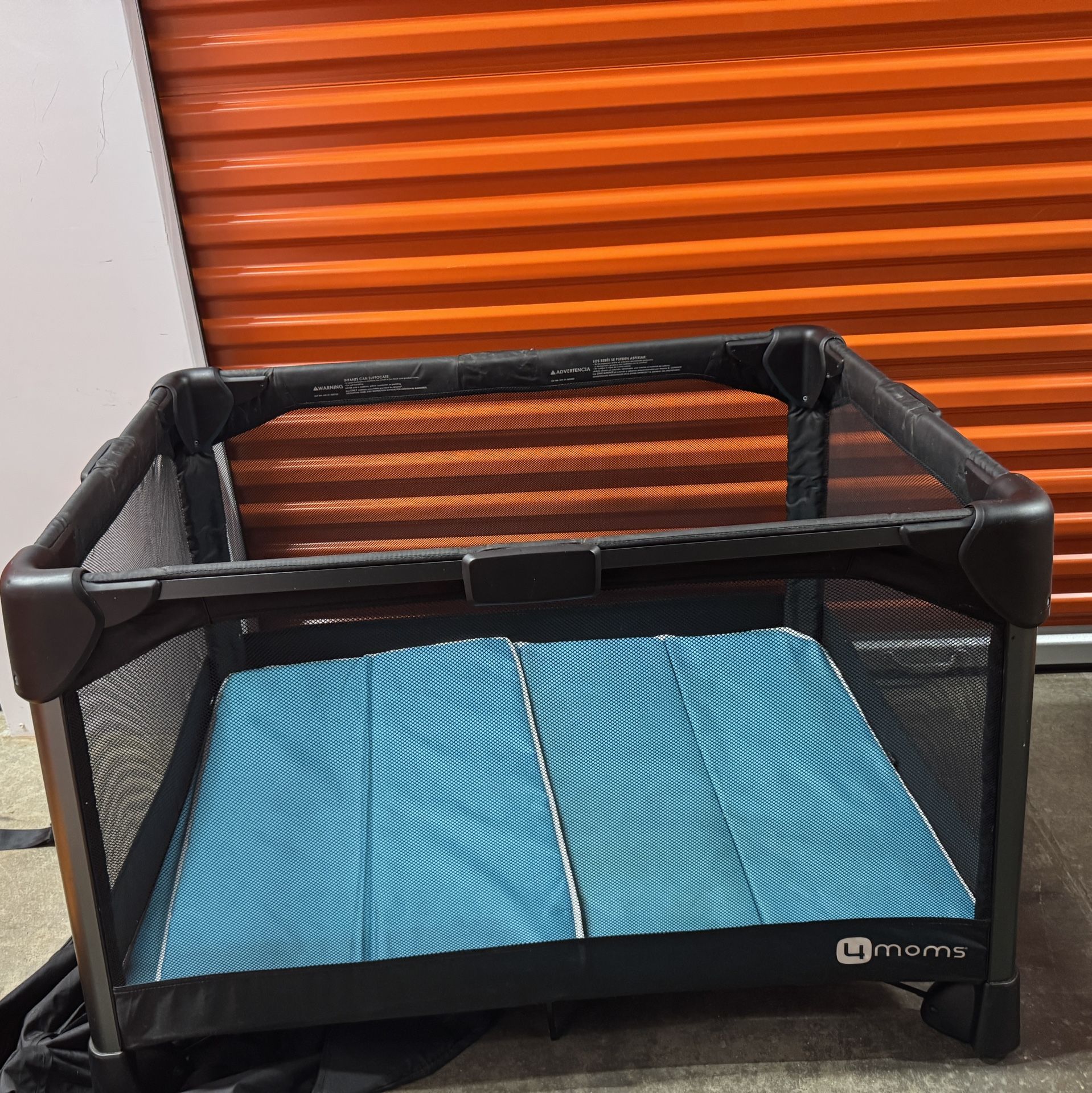 Mom Playpen