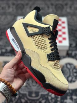 Air Jordan 4 Pizza