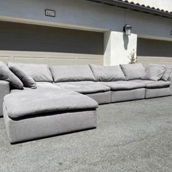 Stunning Gray Cloud Couch Dupe Modular Sofa Sectional Couch In Excellent Condition - Free Delivery 🚚 