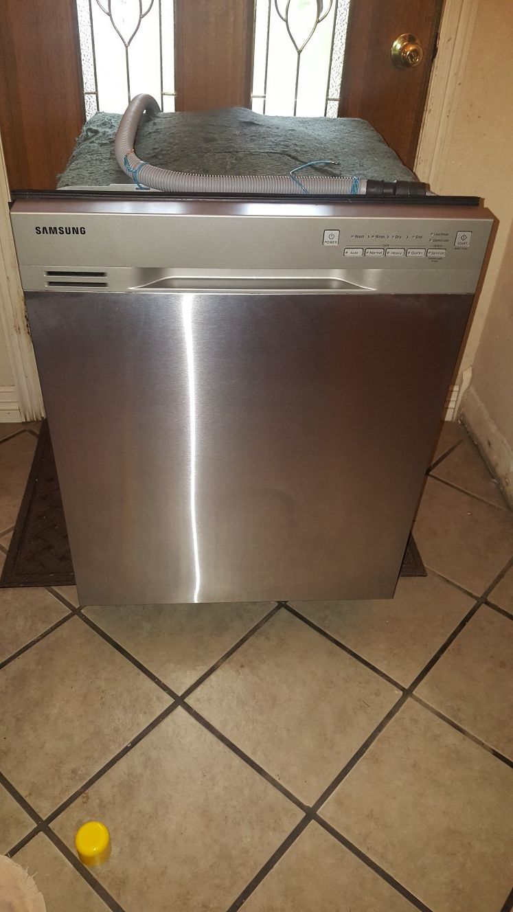 Samsung dishwasher slightly used