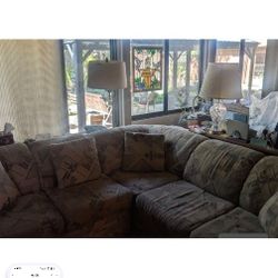 FREE Excellent For First Time Apartment Nice southwestern Print  Sectional Couch 