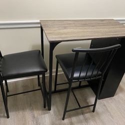 Kitchen Table With Chairs 