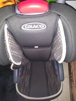Graco car baby seat.