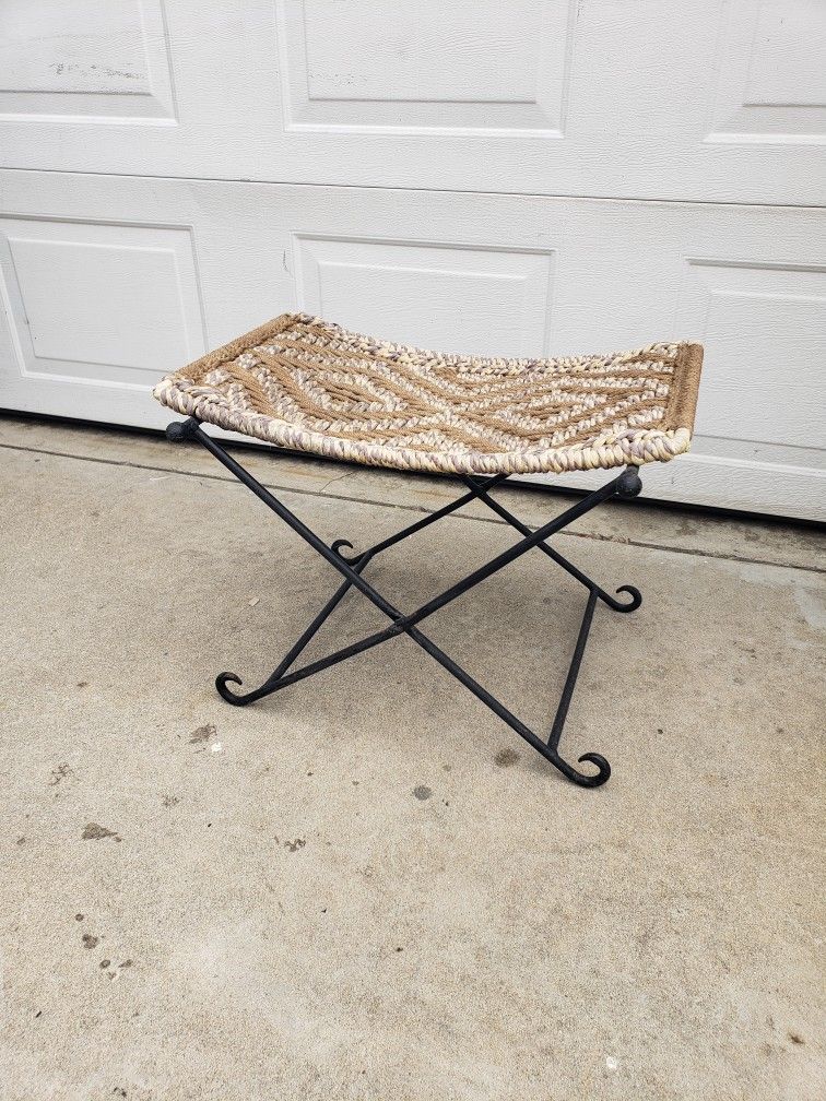 Foldable Rope Seat , Foot Stool , Or Cat Bed