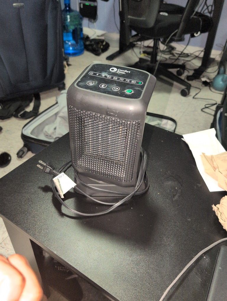 Comfort Zone Ceramic Space Heater CZ442E - Portable Electric 1500W