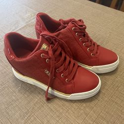 Guess Sneakers