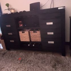 TV Stand  And Storage 