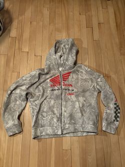 Lightly used camo holister Honda racing zip up hoodie