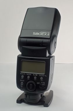 Canon 580EXII Speedlite Flash