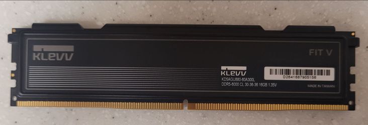 KLEVV DDR5 16gb Ram CL30