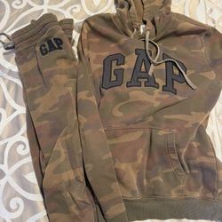 Gap Factory Mens Camouflage Pullover Hoodie & Joggers Set NWT Camo Print