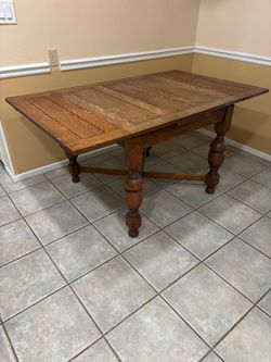 Antique Oak Dining Table with Turned Legs