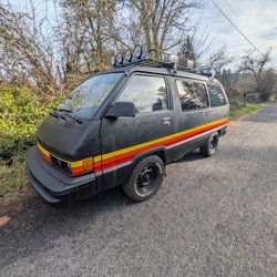 1985 Toyota Van