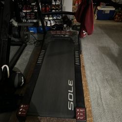 Sole F63 Treadmill 