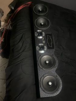 SPEAKER RACK FOR SALE
