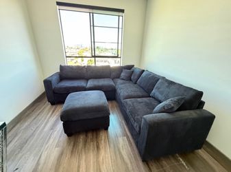 BRAND NEW BLACK CORDUROY SECTIONAL SOFA COUCH WITH OTTOMAN