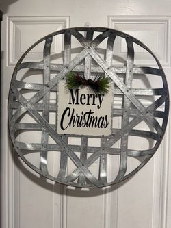 Wall decor