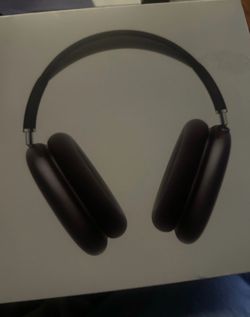 AirPods Max - Space Grey (Like New)